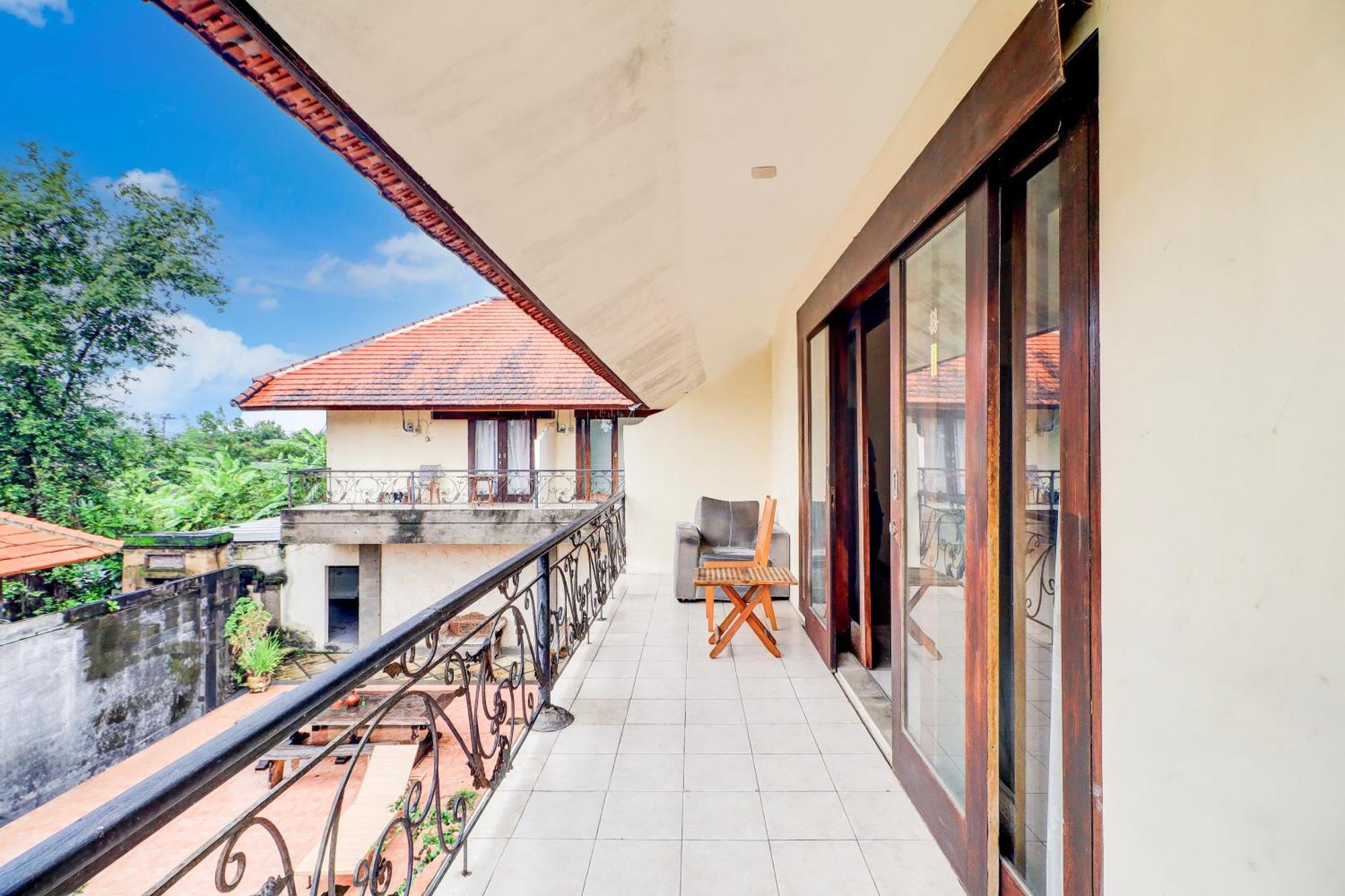 Hotel Collection O Putri 3*